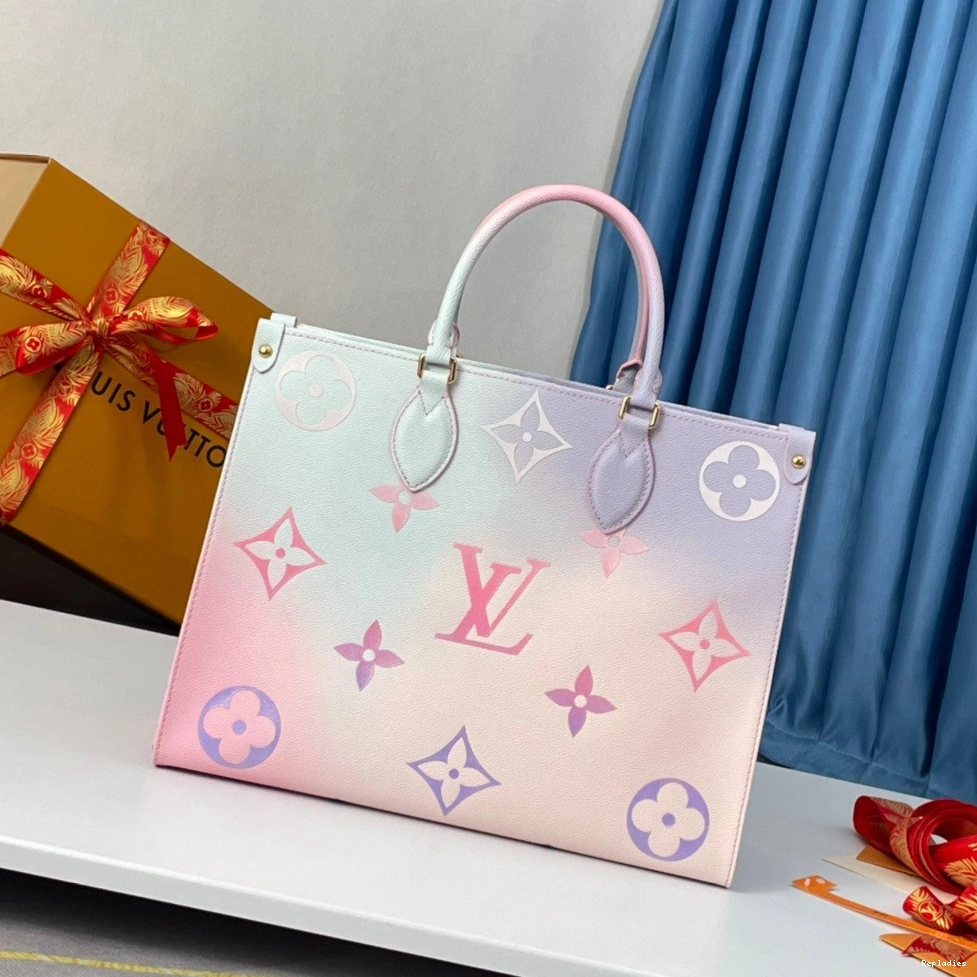 Cheap VUITTON ONTHEGO MM LOUIS 0726